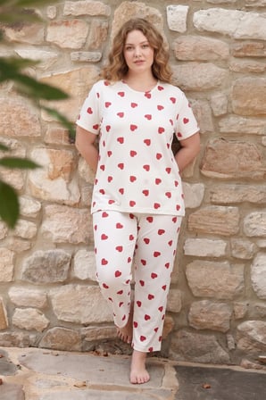 Kalp Desenli Büyük Beden Pijama Takımı