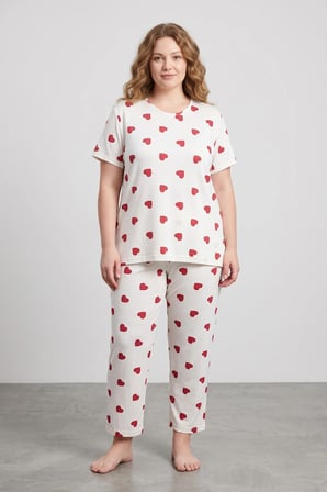 Kalp Desenli Büyük Beden Pijama Takımı