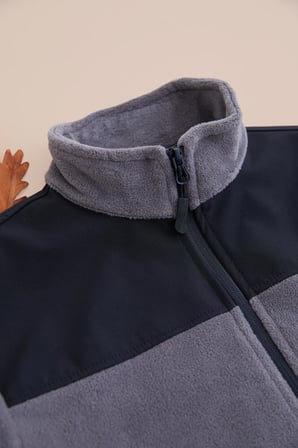 Paraşüt Kumaş Detaylı Polar Erkek Çocuk Sweatshirt