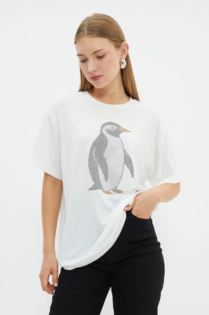 Taşlı Penguen Baskılı Bisiklet Yaka Salaş Tişört