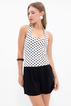 Boyundan Geçirmeli Puantiyeli Slim Fit Bluz