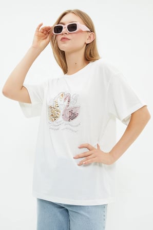 Taşlı Pullu Flamingo Baskılı Tişört