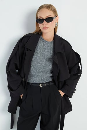 Beli Kemerli Kruvaze Yaka Oversize Trençkot