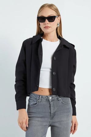 Pileli Kruvaze Yaka Crop Trençkot