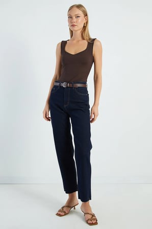 Kemerli Kesik Paça Straight Jean