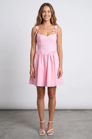 Kuşgözü Detaylı Askılı Mini Boy Elbise
