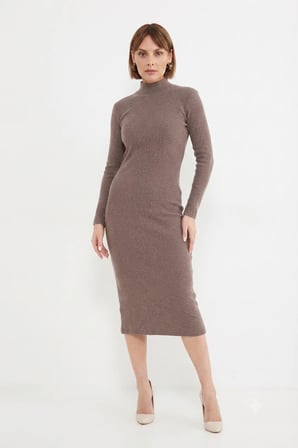 Dik Yaka Slim Fit Triko Elbise