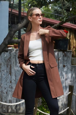 Kolu Katlı Şal Yaka Blazer Ceket