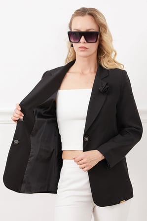 Omuz Vatkalı Çiçek Aksesuarlı Blazer Ceket