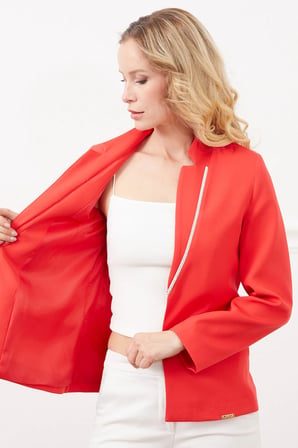 Taşlı Omuz Vatkalı Blazer Ceket
