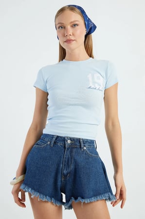 19 Baskılı Slim Fit Tişört