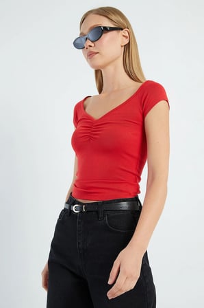 Drapeli V Yaka Slim Fit Tişört