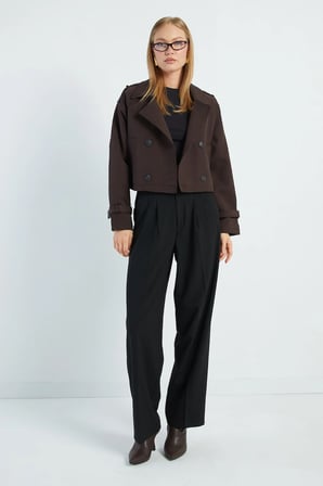 Kruvaze Yaka Çift Cepli Crop Trençkot