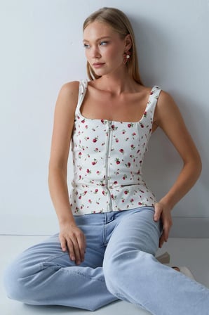 Çiçek Desenli Kalın Askılı Peplum Bluz