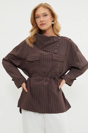 Fullamodest Yakası Çizgili Asimetrik Kesim Tunik