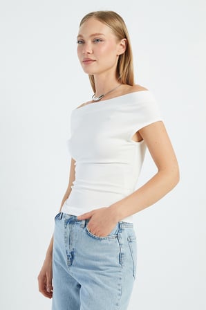 Basic Madonna Yaka Slim Fit Bluz