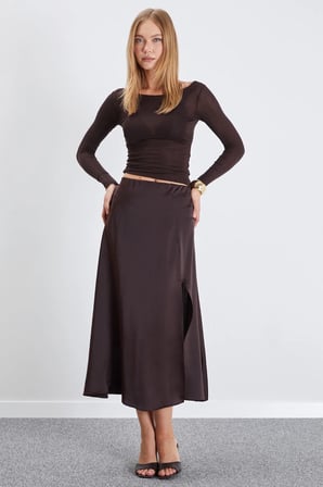 Yırtmaçlı Maxi Boy Saten Etek