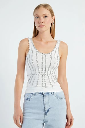 Taş İşlemeli Kalın Askılı Slim Fit Bluz