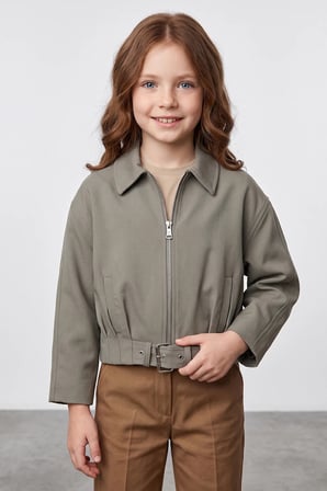 Kemerli Pileli Oversize Kız Çocuk Trençkot