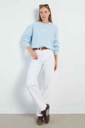 3 İplik Kalp Nakışlı Oversize Sweatshirt