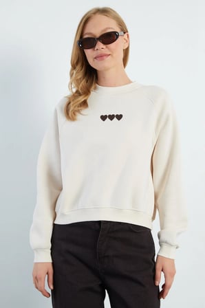 3 İplik Kalp Nakışlı Oversize Sweatshirt