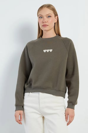 3 İplik Kalp Nakışlı Oversize Sweatshirt