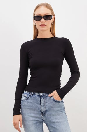 Basic Bisiklet Yaka Slim Fit Crop Bluz