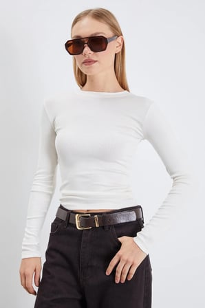 Basic Bisiklet Yaka Slim Fit Crop Bluz