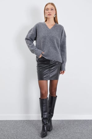 Basic V Yaka Oversize Triko Kazak