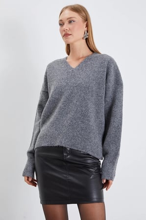 Basic V Yaka Oversize Triko Kazak