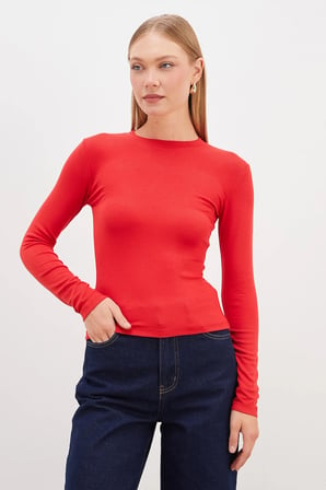 Basic Bisiklet Yaka Slim Fit Crop Bluz