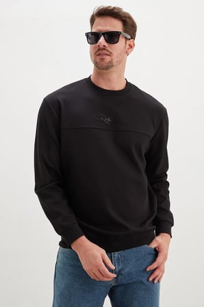 Kabartma Baskılı Çimalı Bisiklet Yaka Sweatshirt
