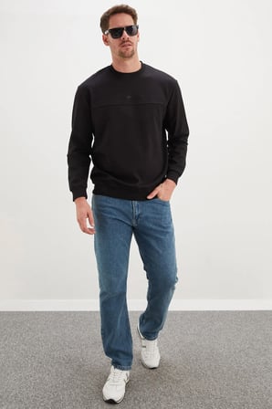 Kabartma Baskılı Çimalı Bisiklet Yaka Sweatshirt