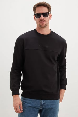 Kabartma Baskılı Çimalı Bisiklet Yaka Sweatshirt
