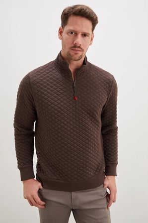 Yarım Fermuarlı Dik Yaka Kapitone Sweatshirt