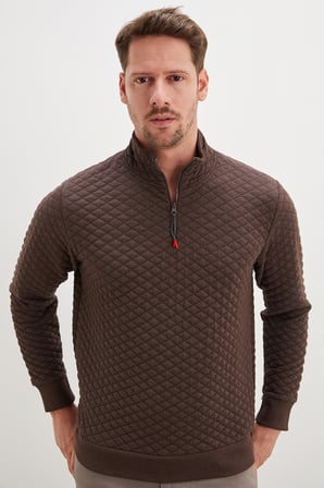 Yarım Fermuarlı Dik Yaka Kapitone Sweatshirt