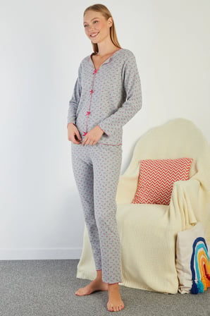 Çiçek Desenli V Yaka Pijama Takımı