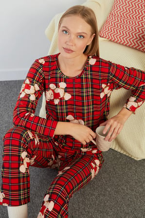 Ayıcıklı Ekose Desenli Bisiklet Yaka Süet Pijama Takımı