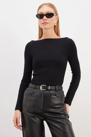 Yanları Drapeli Kayık Yaka Slim Fit Bluz
