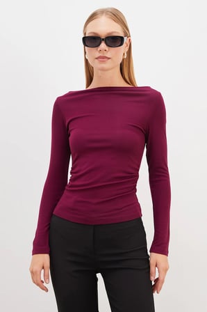 Yanları Drapeli Kayık Yaka Slim Fit Bluz