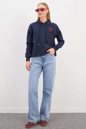 3 İplik Kalp Nakışlı Kapüşonlu Stoperli Sweatshirt