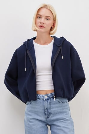 3 İplik Fermuarlı Kapüşonlu Yarasa Kol Crop Sweatshirt