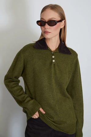 Kadife Polo Yaka Triko Kazak