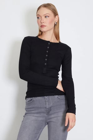 Yarım Çıtçıtlı Slim Fit Bluz