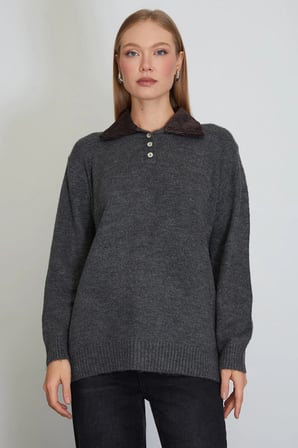 Kadife Polo Yaka Triko Kazak