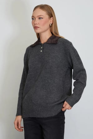 Kadife Polo Yaka Triko Kazak