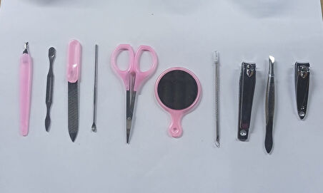 MANİKÜR PEDİGÜR 10 PARÇA ÖZEL KUTULU  PEMBE KALP ŞEKİLLİ TIRNAK BAKIM  SETİ