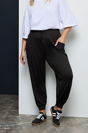 Büyük Beden Paçası ve Beli Lastikli Cepli İnce Pantolon 143299