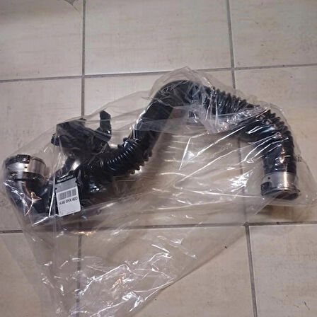14460HX40B Kadjar Qashqai Hava Filtre Turbo Boru Mais
