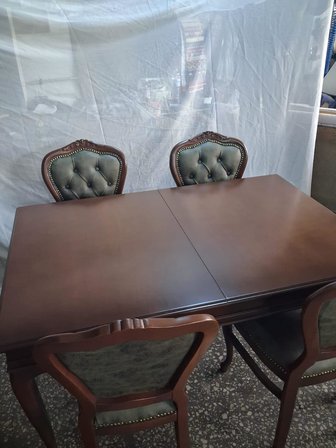 Masa Sandalye 90615 Klasik Model Kayın Aslan Ayak Oymalı Ceviz Orta Açılır Masa